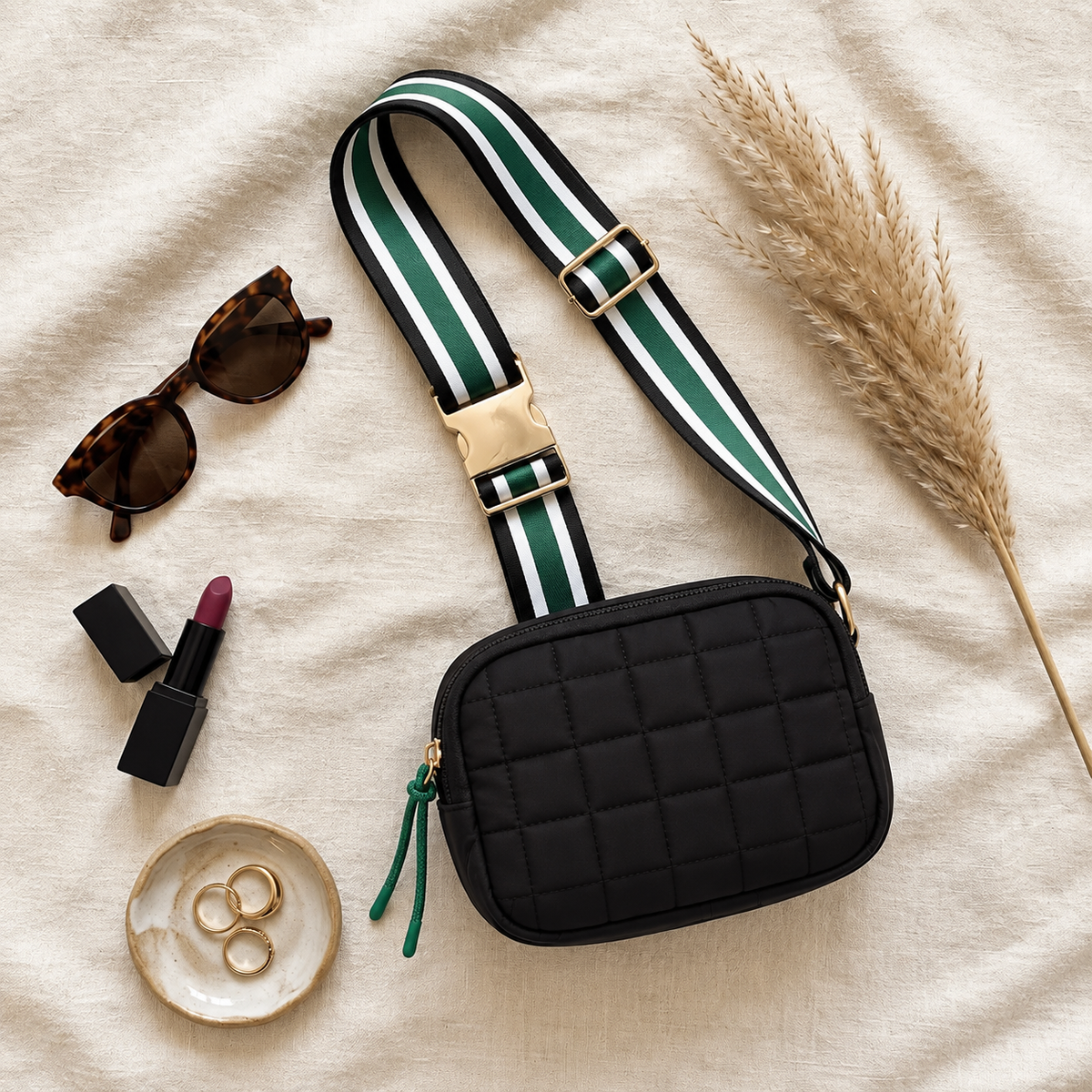 The City Sprint Puffer Belt Bag - Classic Black